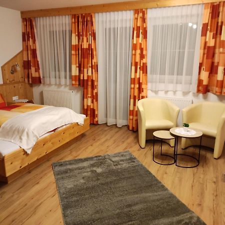 Gaestehaus Maria - Privatzimmer Nassereith Extérieur photo