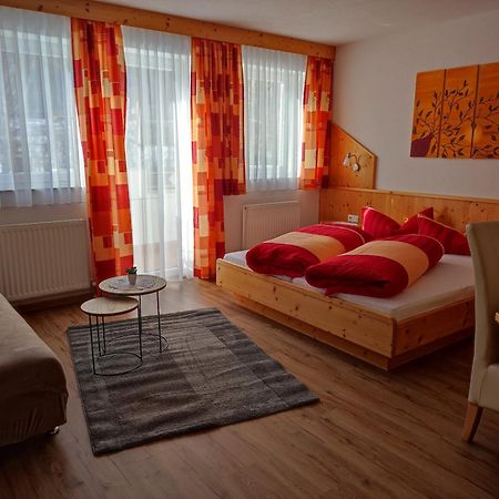 Gaestehaus Maria - Privatzimmer Nassereith Extérieur photo