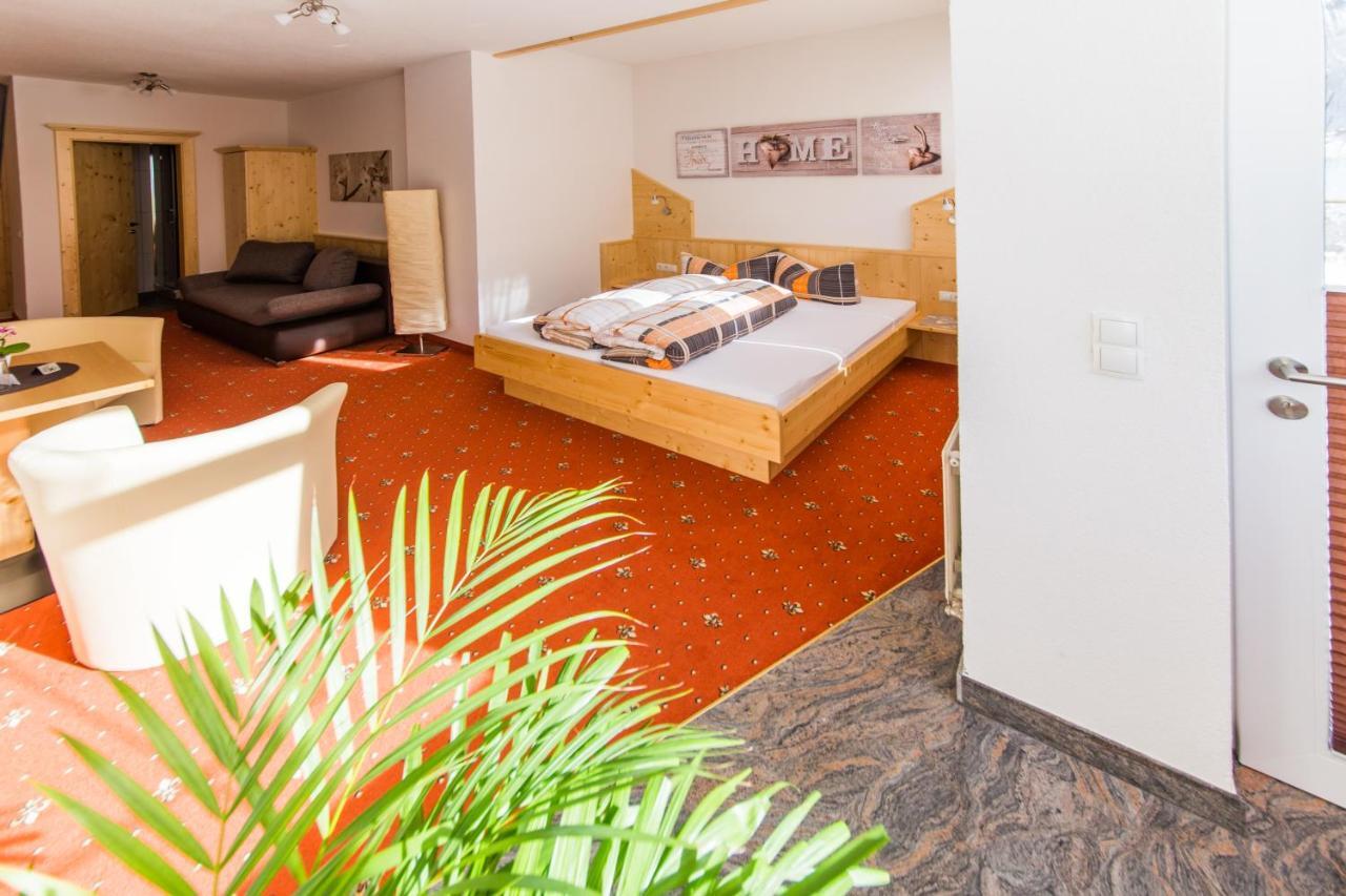 Gaestehaus Maria - Privatzimmer Nassereith Extérieur photo